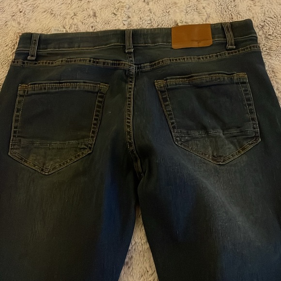 Hudson and Barrow Flex Tapered Jeans 34x32 New Without Tags - Picture 8 of 12